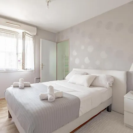 Sejour Cosy - 5 Min Aeroport - Parking Privee & Terrasse Apartamento Orly