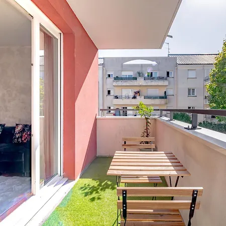 Sejour Cosy - 5 Min Aeroport - Parking Privee & Terrasse *