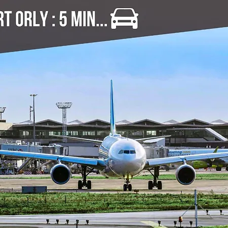 Sejour Cosy - 5 Min Aeroport - Parking Privee & Terrasse *