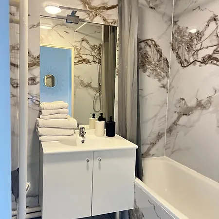 Sejour Cosy - 5 Min Aeroport - Parking Privee & Terrasse Apartamento Orly