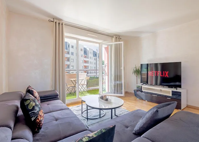 アパート Sejour Cosy - 5 Min Aeroport - Parking Privee & Terrasse *