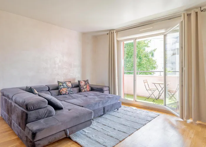 アパート Sejour Cosy - 5 Min Aeroport - Parking Privee & Terrasse *